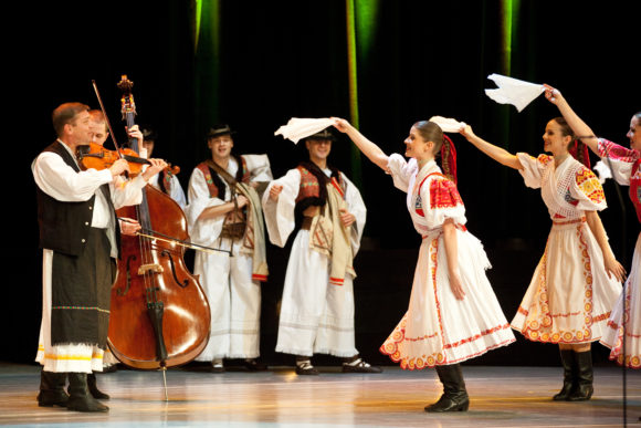 LÚČNICA – MÔJ ŽIVOT – program venovaný 85. narodeninám prof. Štefana Nosáľa: Započinka. Foto: Matúš Lago