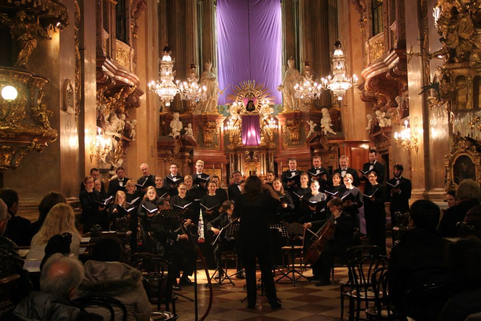 Veľkonočný koncertu zboru Lúčnica v Peterskirche vo Viedni 25. marca 2015.